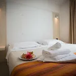 Aparthotel Aprilia